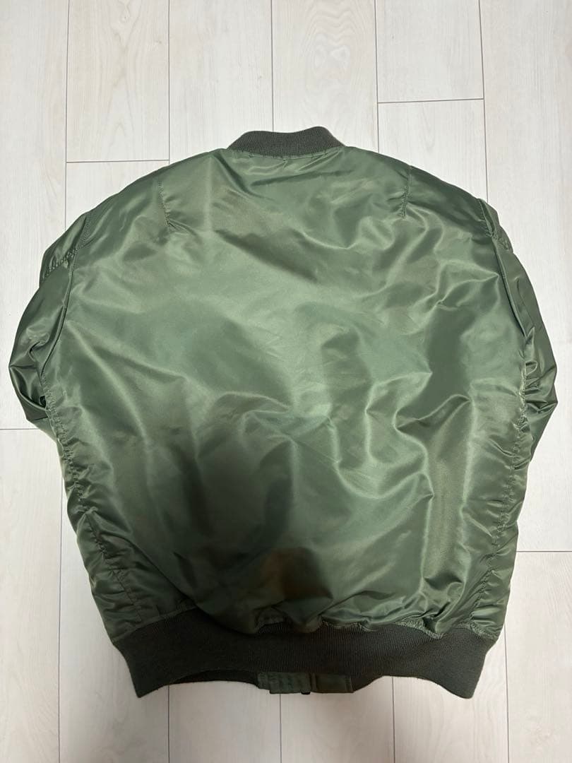 ジャケット・アウター AVIREX MA-1 COMMERCIAL