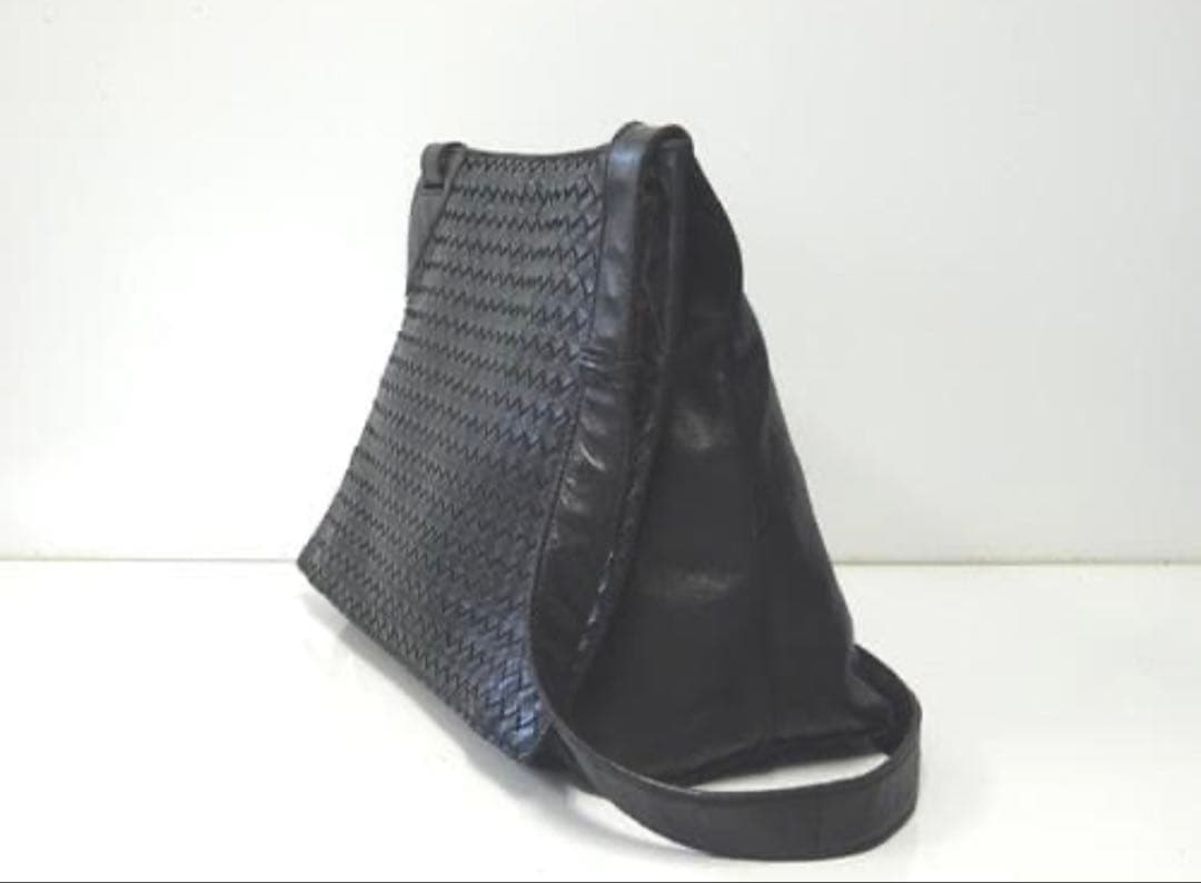 ヴィンテージ☆ボッテガベネタ☆イントレチャート☆メンズ＊メッセンジャー！