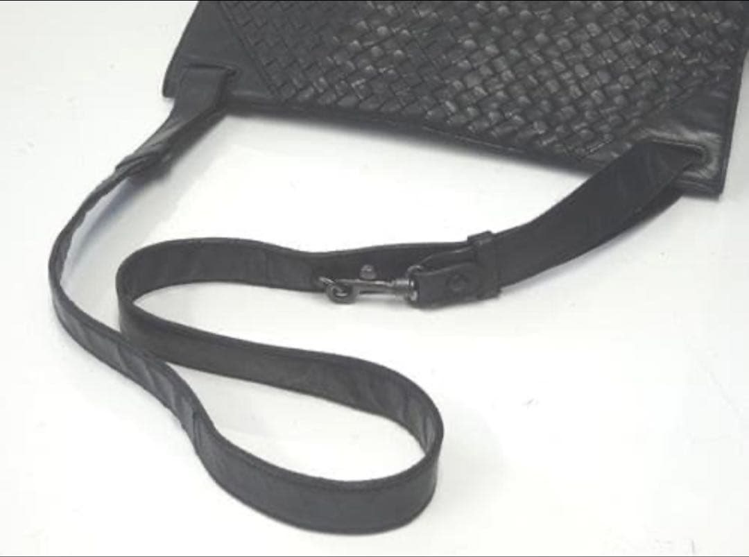 ヴィンテージ☆ボッテガベネタ☆イントレチャート☆メンズ＊メッセンジャー！