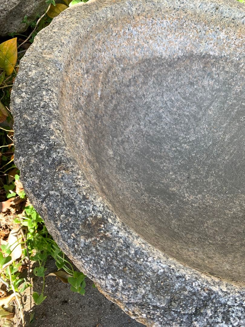 引き取り限定 古い水鉢 つくばい 石臼 庭石 めだか鉢 睡蓮鉢