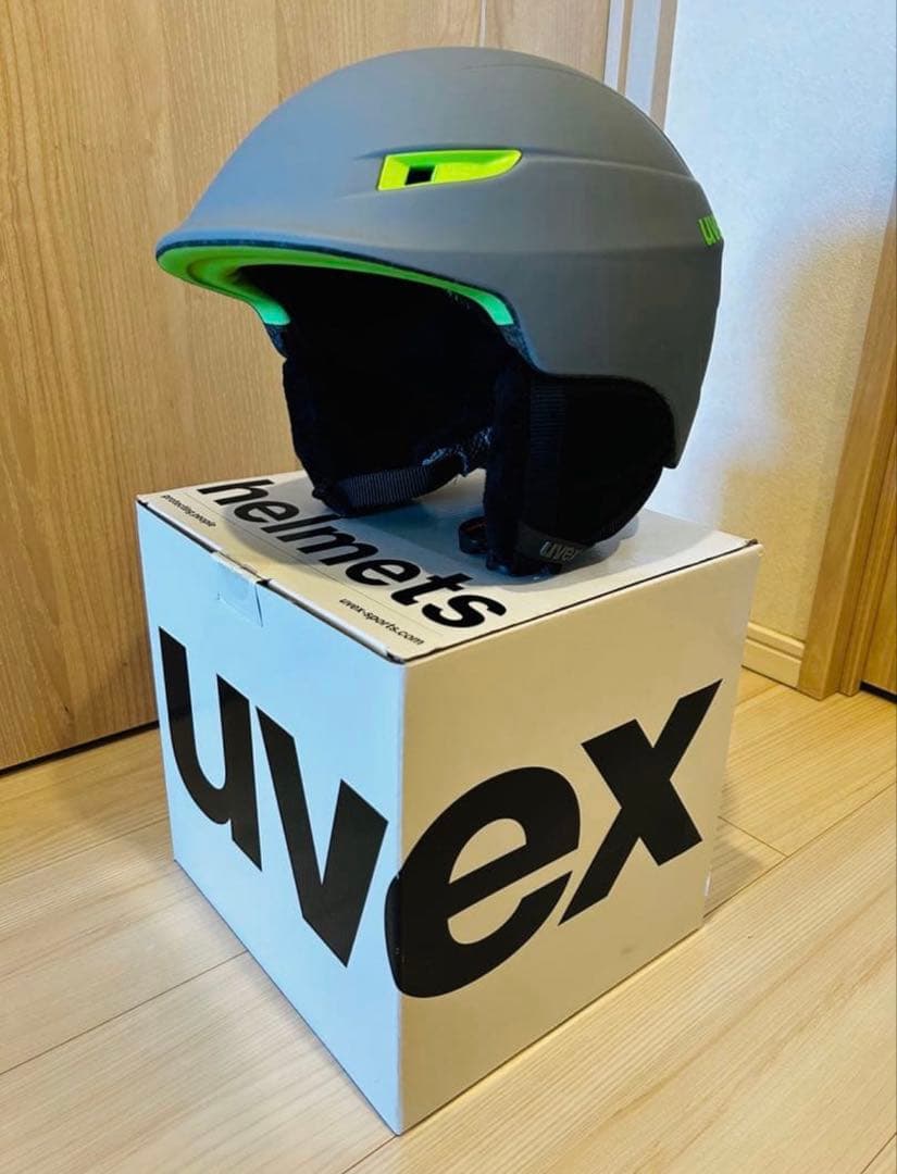 値下げ可能です！uvex スキー・スノーボードヘルメット グレー/グリーン