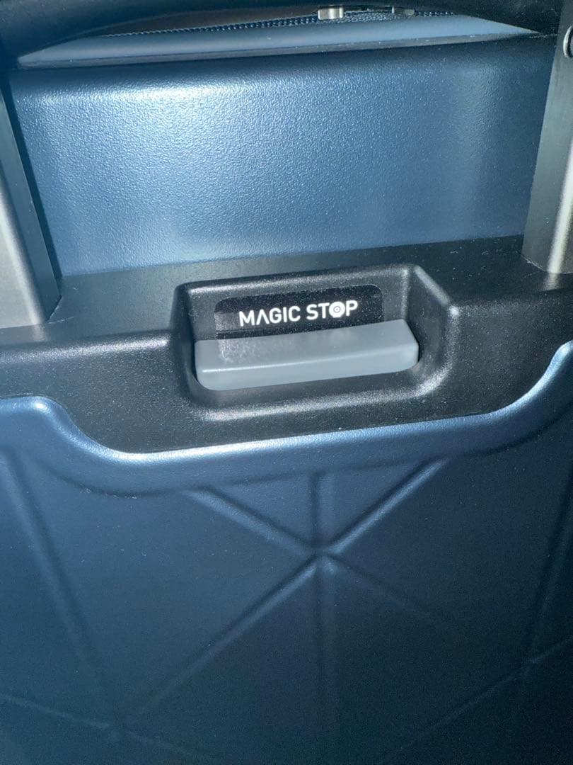 moo　機内持込可　ストッパー付き