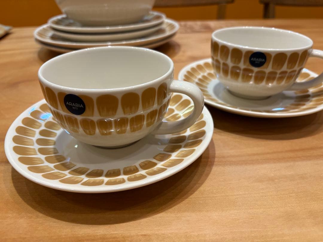 ARABIA トゥオキオ ベージュ 食器10点セット - メルカリ