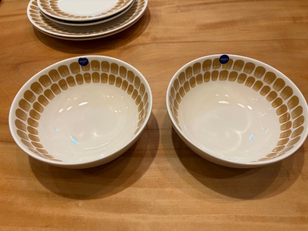 ARABIA トゥオキオ ベージュ 食器10点セット - メルカリ