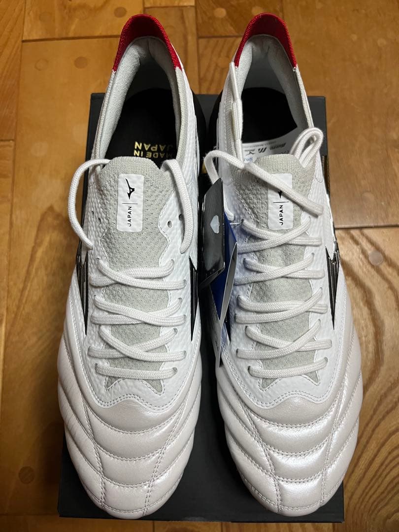 新品　特価　ミズノ　モレリア ネオ4 β JAPAN モレリア　27.5cm