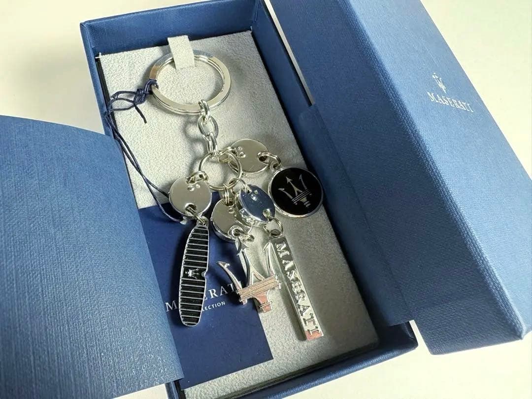 MASERATI マセラティ キーリング 箱・タグ付