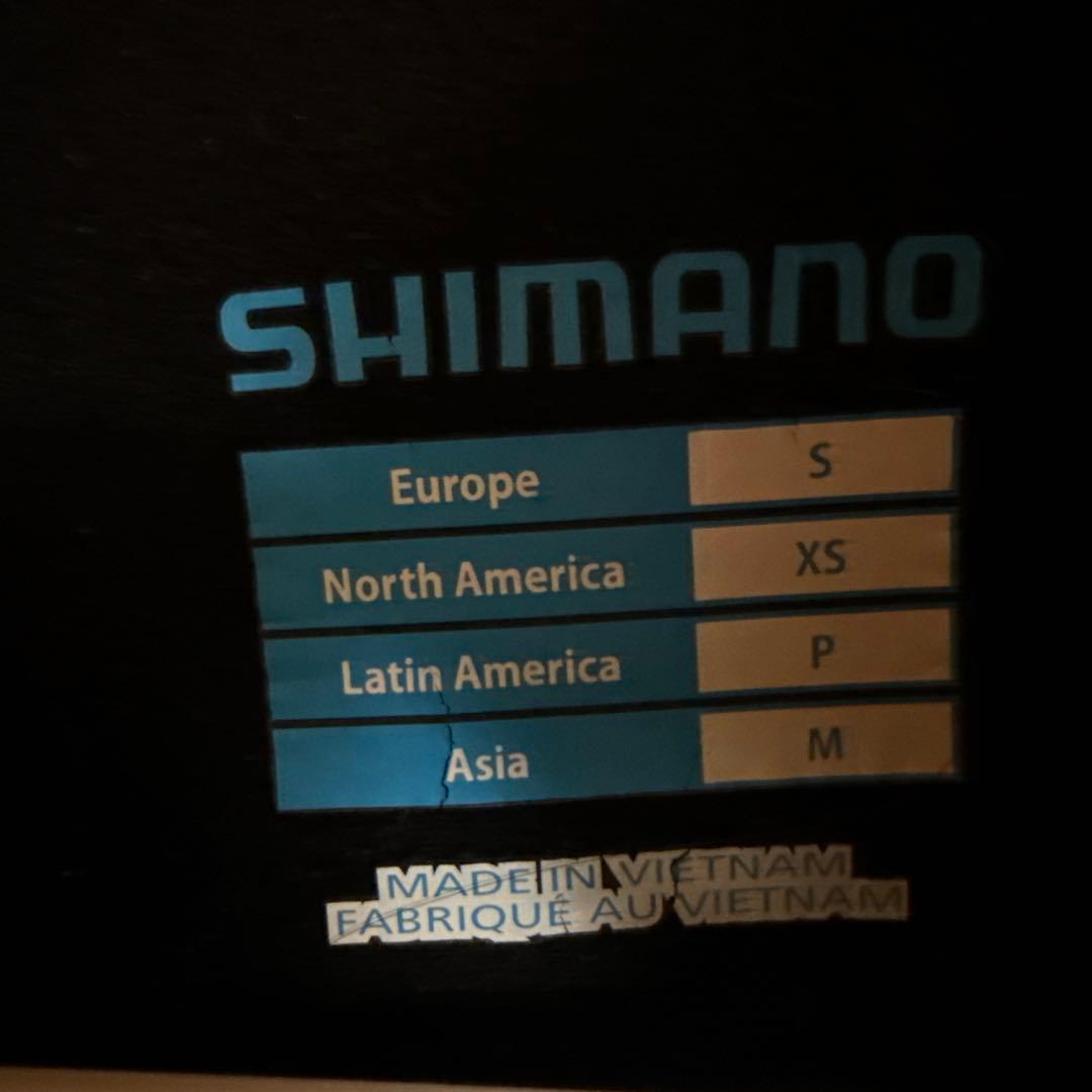 シマノ　パフォーマンス ウィンドブレークジャケット　ロードバイク　自転車