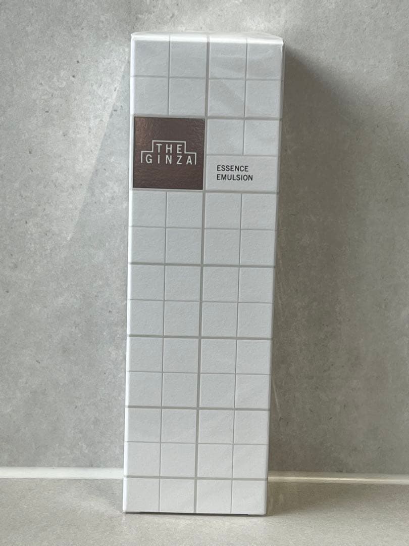【新品未使用】ザ・ギンザ　エッセンスエマルジョンｎ150ml 乳液