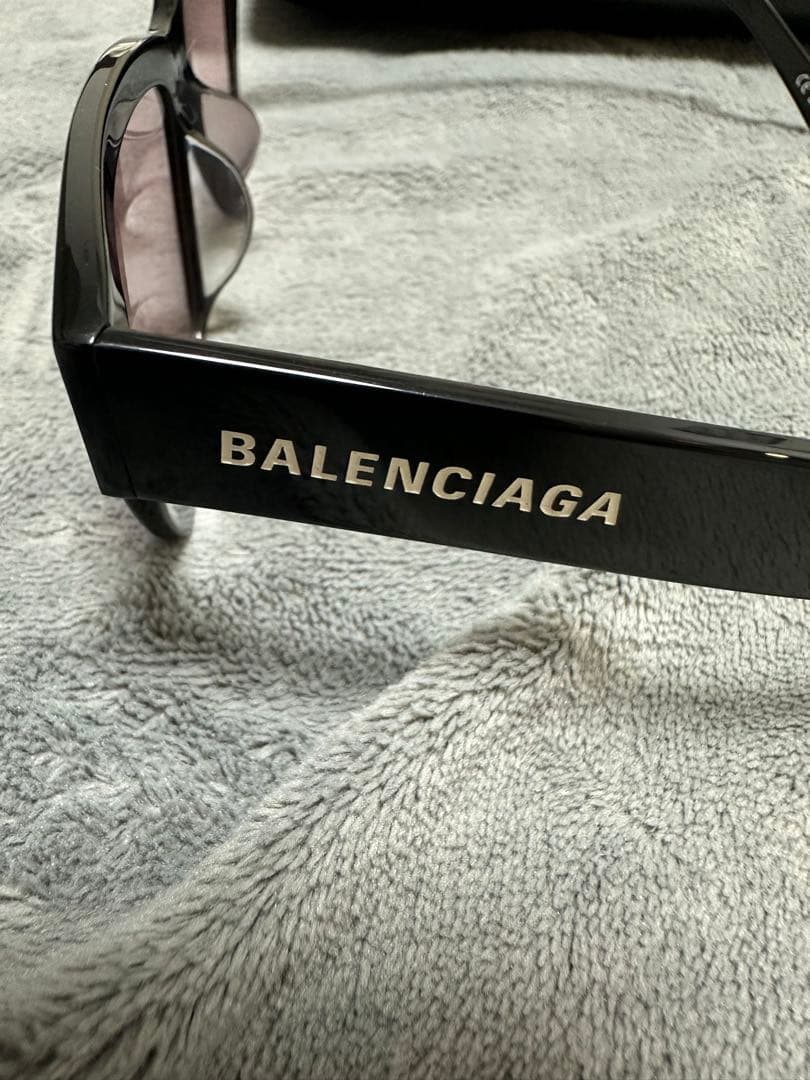 美品 BALENCIAGA サングラス カラーグラスピンク