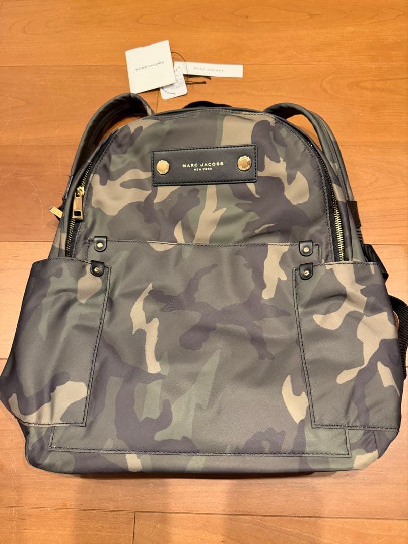 マークジェイコブス　リュック