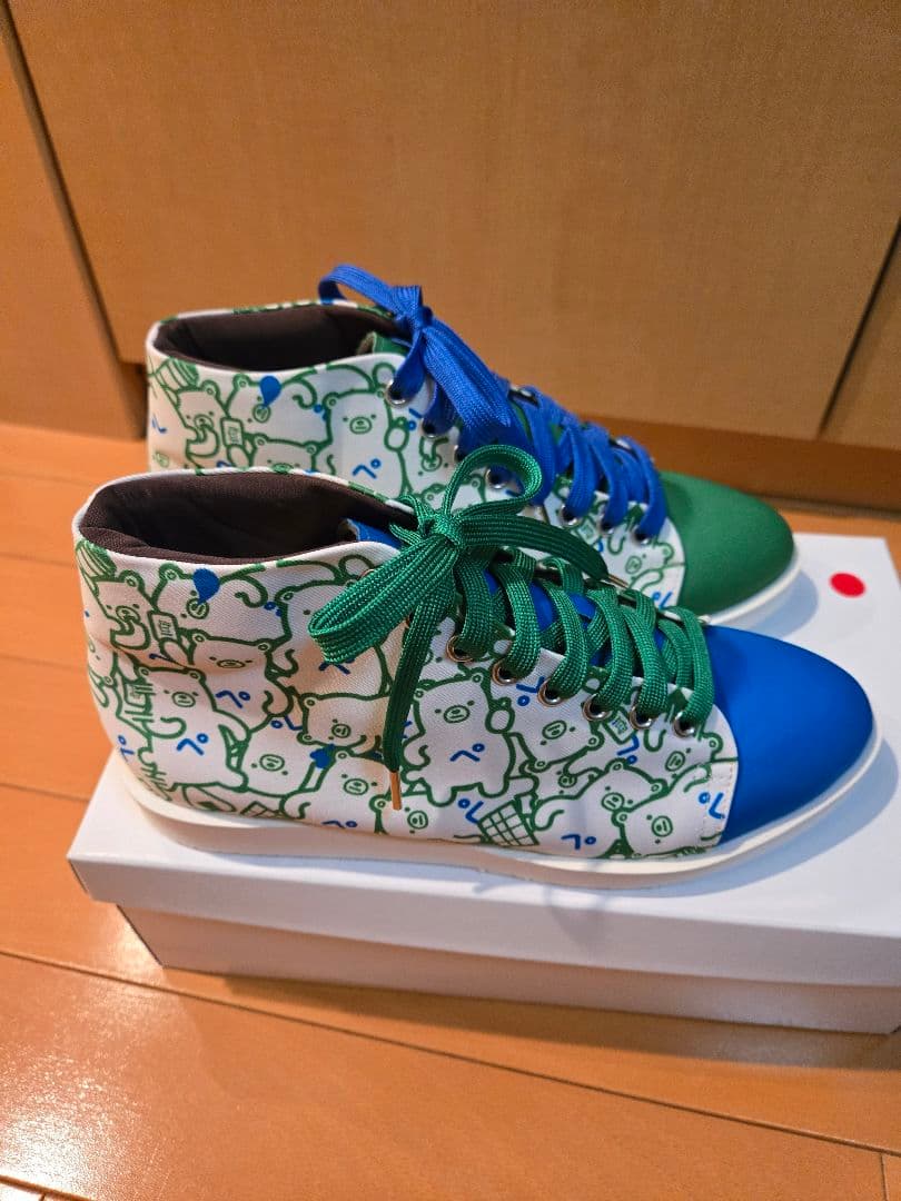 め*る様 希少　ファミッペ　スニーカー　ファミリーマート