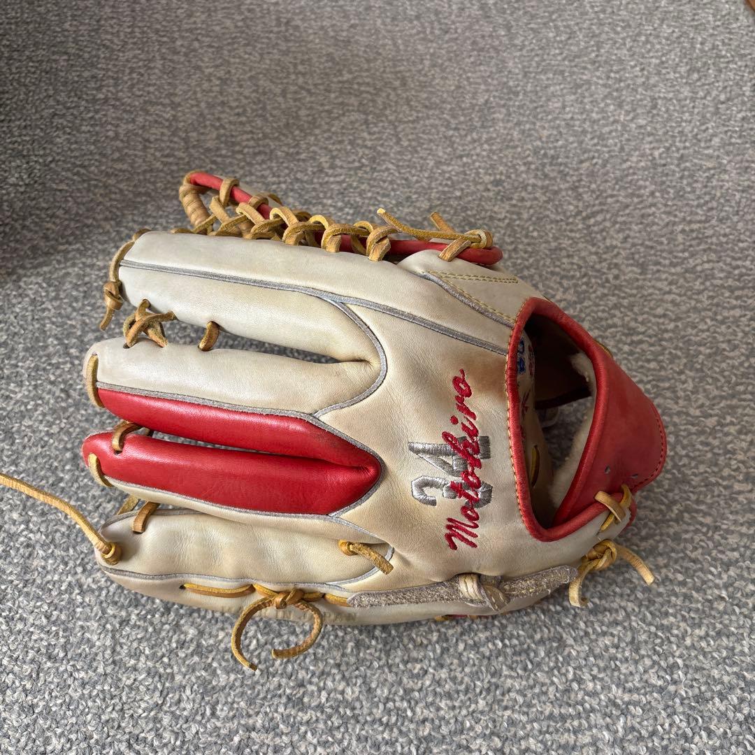 硬式野球グローブ 外野用 右投げ用