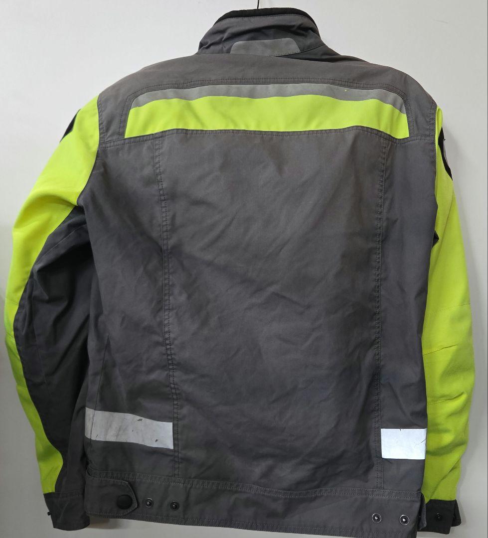 お値下げ　中古美品　BMWモトラッド　バイク　Neon Shell サイズ48