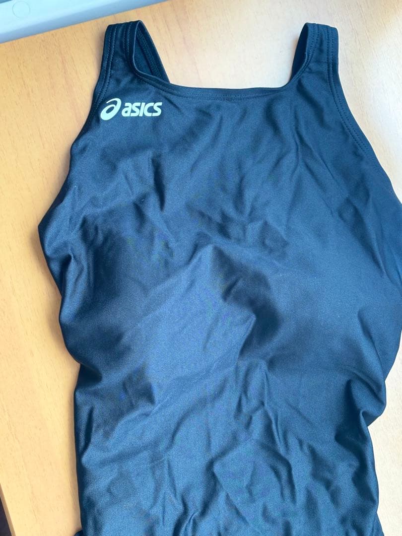 asics ブラック 競泳水着 新品・未使用