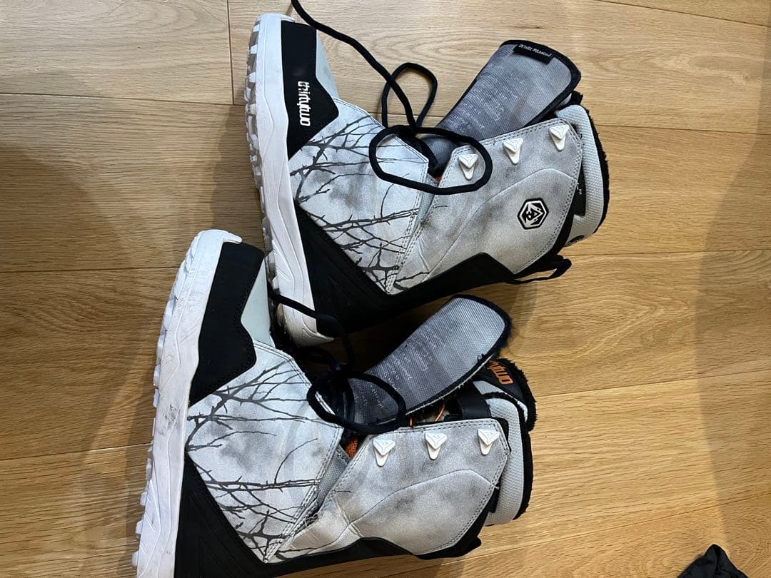 thirtytwo スノーボード ブーツ LASHED US7.5 24.5