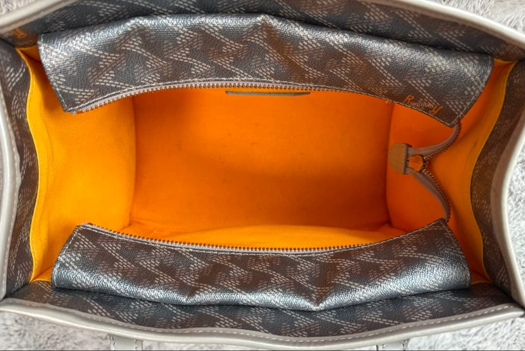 Resurrectionカードバック ラニウス スクエア ミニ シルバー