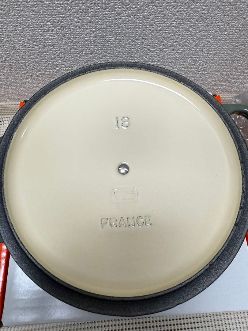 ル・クルーゼ　シグニチャー ココット・ロンド ジャポネーズ　18cm タイム