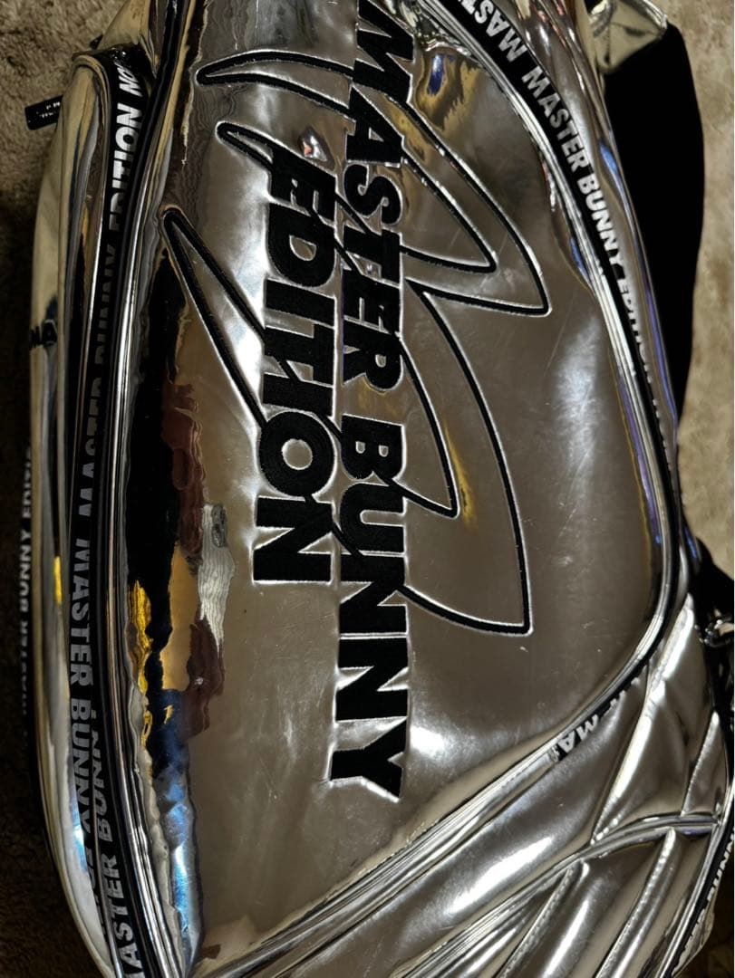 マスターバニーエディション エナメル キャディバッグ【限定店舗展開