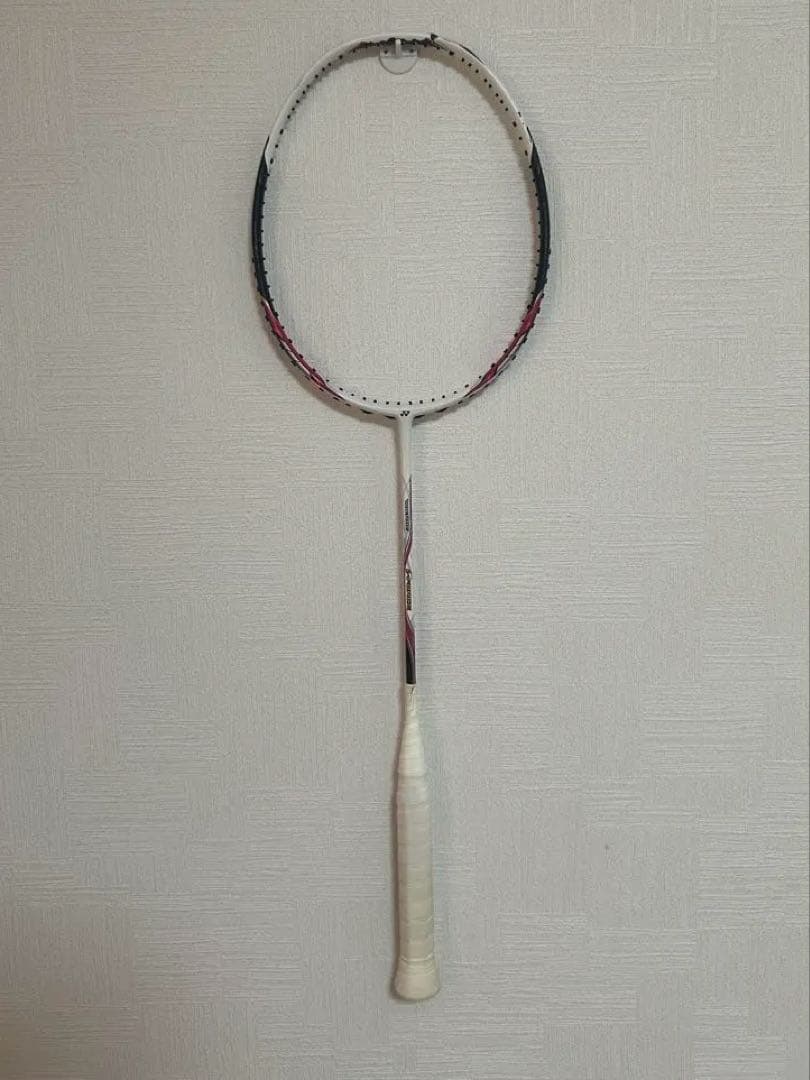 ジャンク】ヨネックス バドミントンラケット ボルトリックi-FORSE