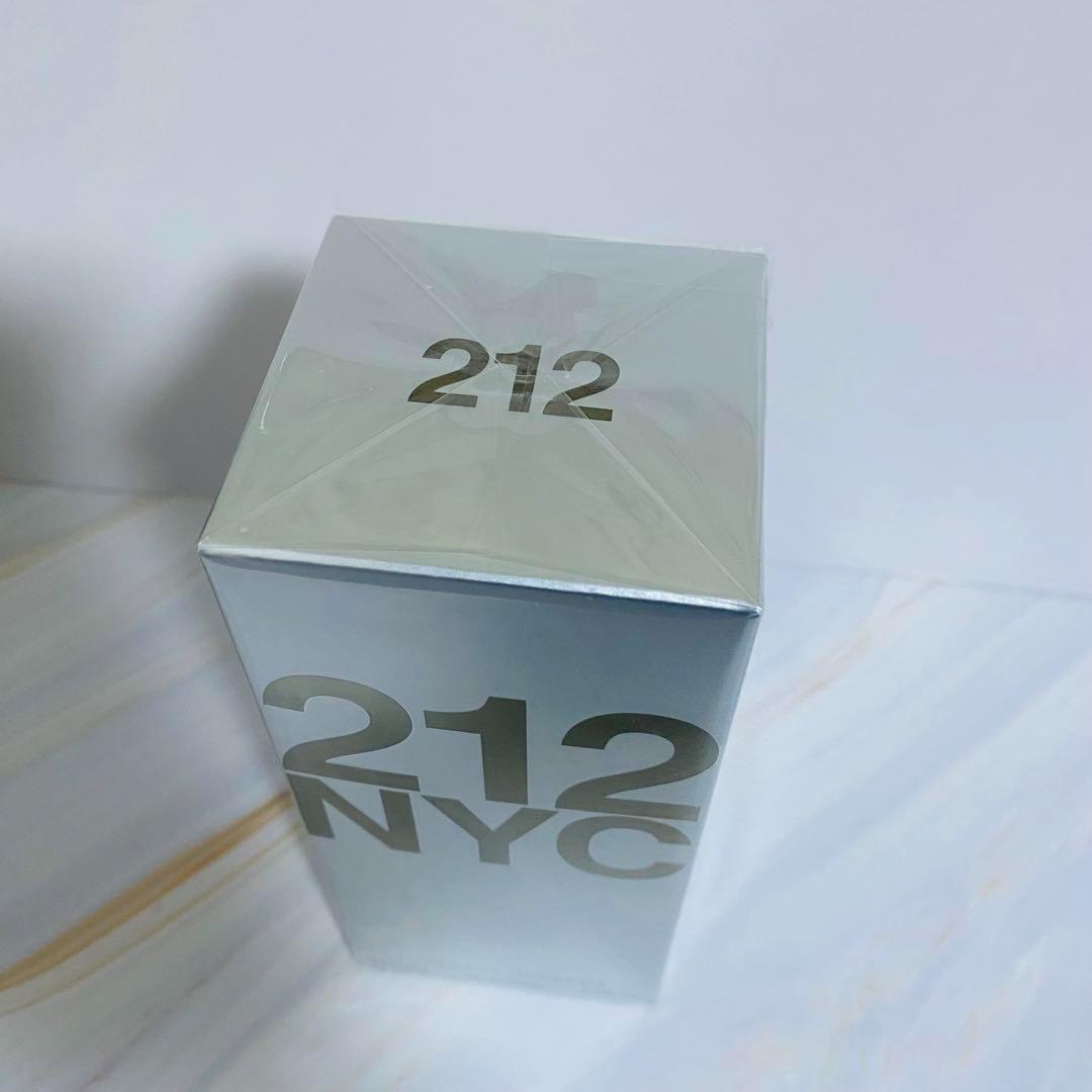 ティーダ様専用】キャロライナヘレラ 212ウーマン EDT 100ml - メルカリ