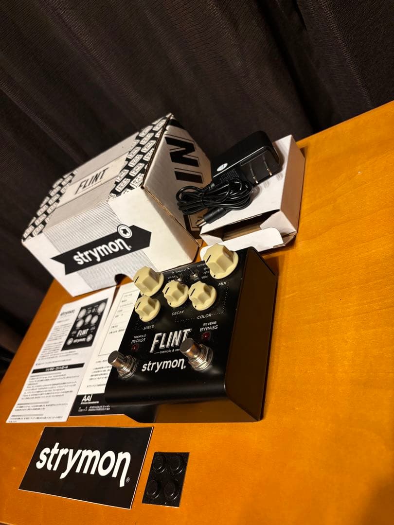 【美品】strymon FLINT トレモロ & リバーブ