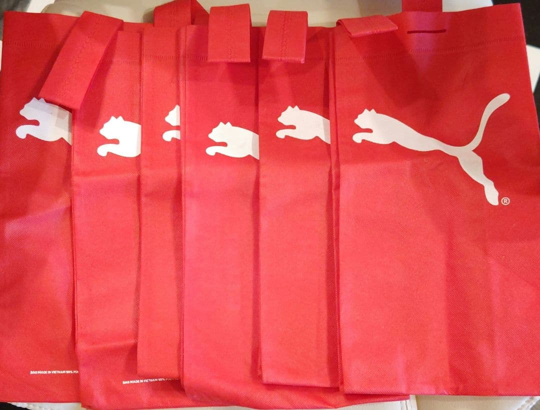 PUMA(プーマ)「Clever Little Bag」シューズ入れ - メルカリ