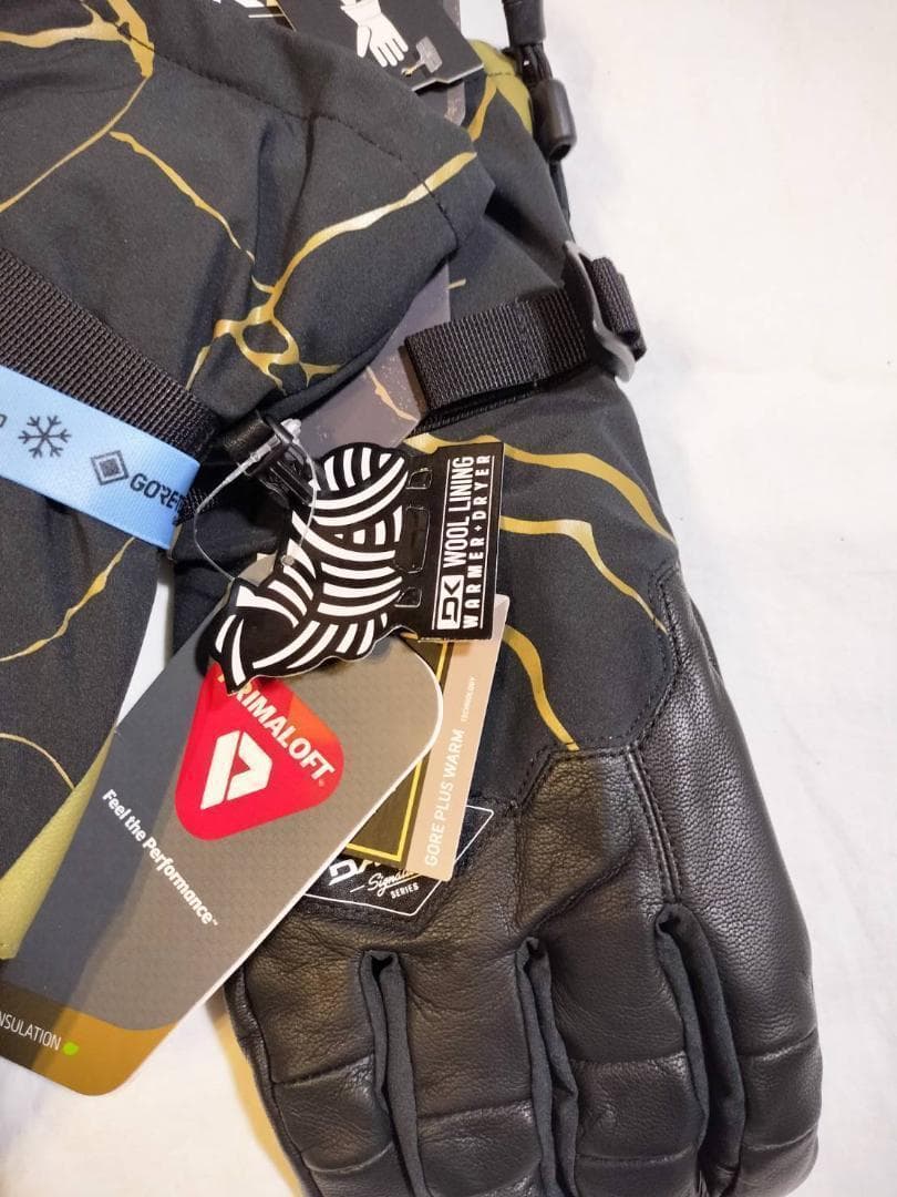 新品　Dakine ダカイン ゴアテックス グローブ M サミー・カールソン