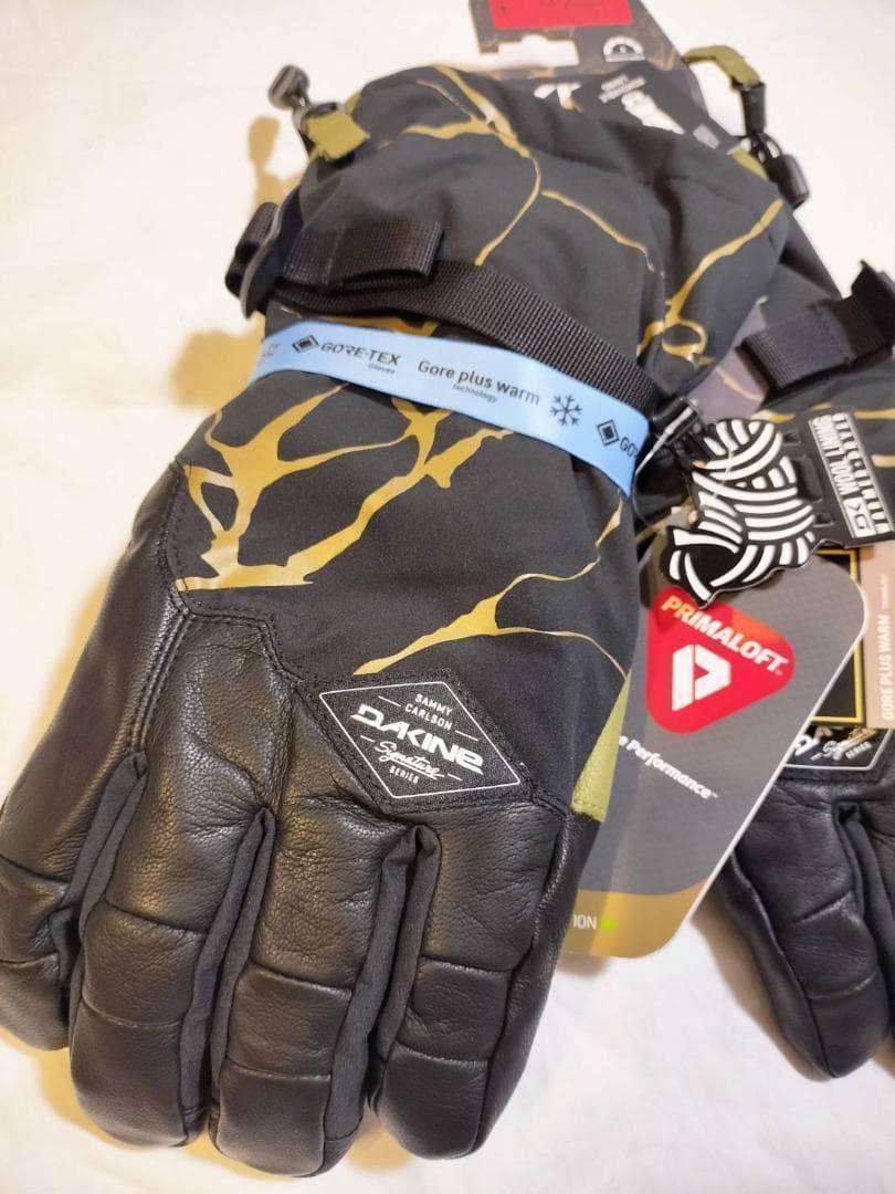 新品　Dakine ダカイン ゴアテックス グローブ M サミー・カールソン