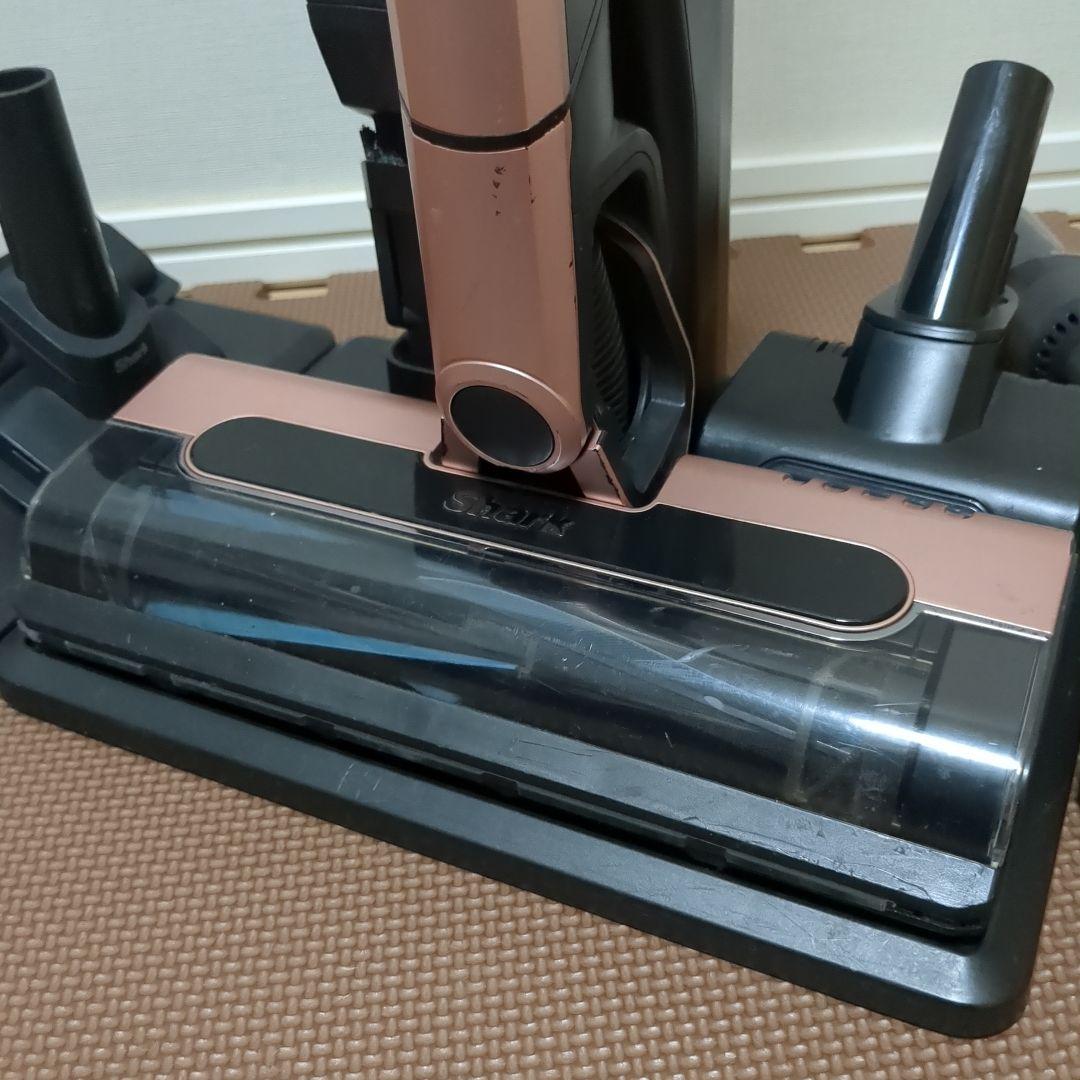 shark コードレスクリーナー　ローズゴールド　CS501JRG スティック