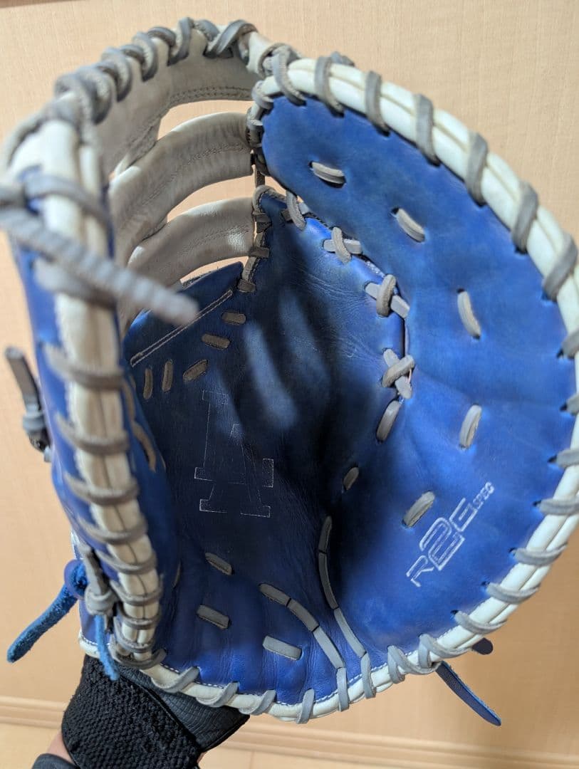 ◆湯もみ型付済◆ MLBドジャース ローリングス ファーストミット 軟式グローブ