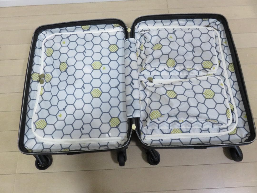 エース ハント マイン スーツケース 4輪 ブラック　機内持込可