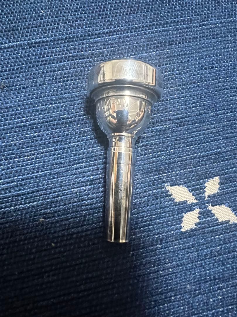 ヤマハコルネットYCR3330 マウスピース+ケース付き