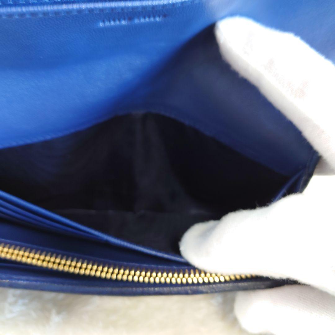 miu miu マテラッセ ネイビー 二つ折り長財布 5M1109