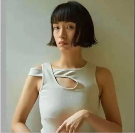 little suzie 変形タンクトップ - メルカリ