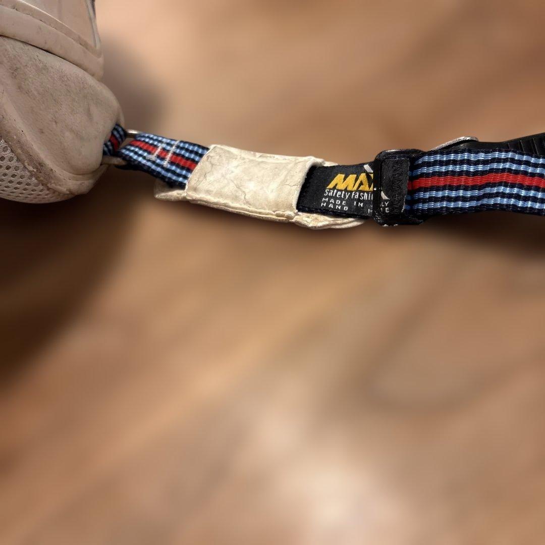 イタリア　マルティニ　ヘルメット　MOMOデザイン