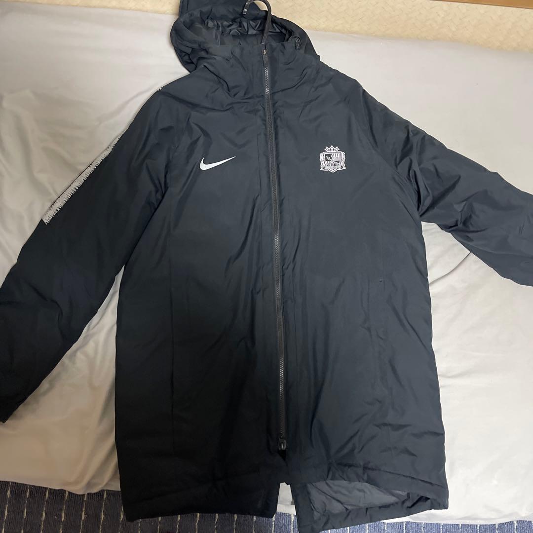 サンフレッチェ広島選手支給ベンチコートの通販はau PAY マーケット