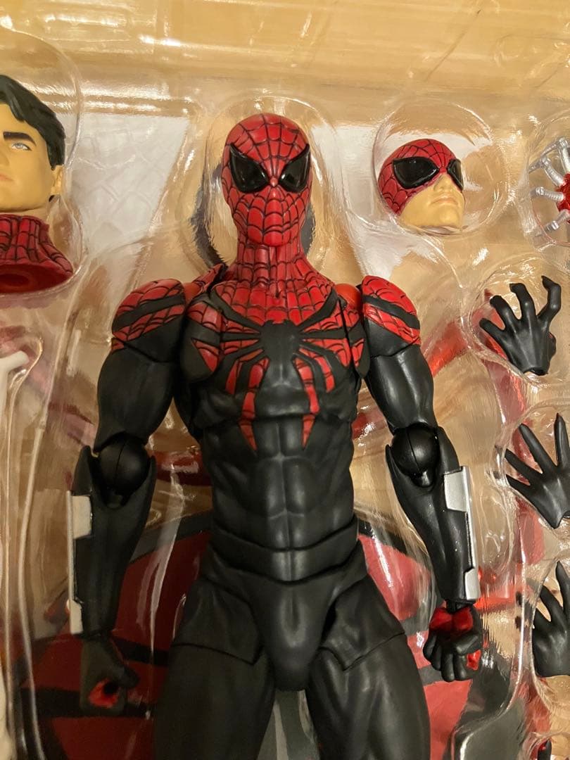 正規 スーペリア スパイダーマン リボルテック アメイジングヤマグチ風