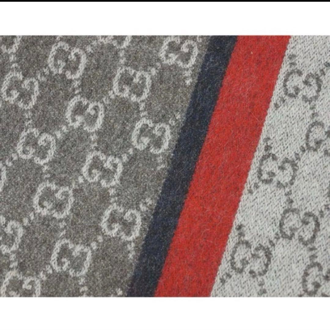 ❤️フォロー割❤️新品タグ付き　GUCCI マフラー グレー 赤 青