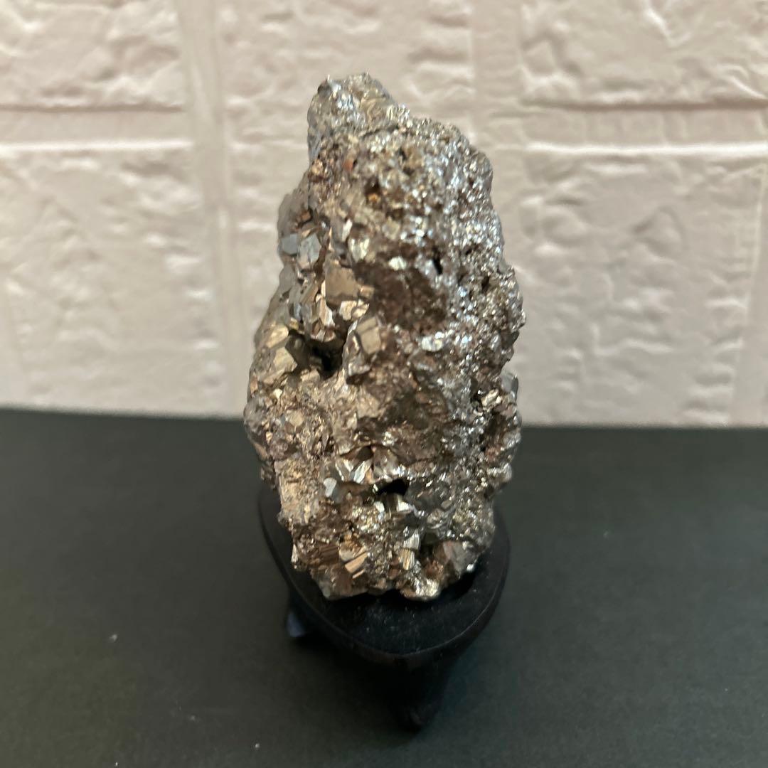 天然石】パイライト原石 クラスター 黄鉄鉱 548g 台座付き 浄化・金運