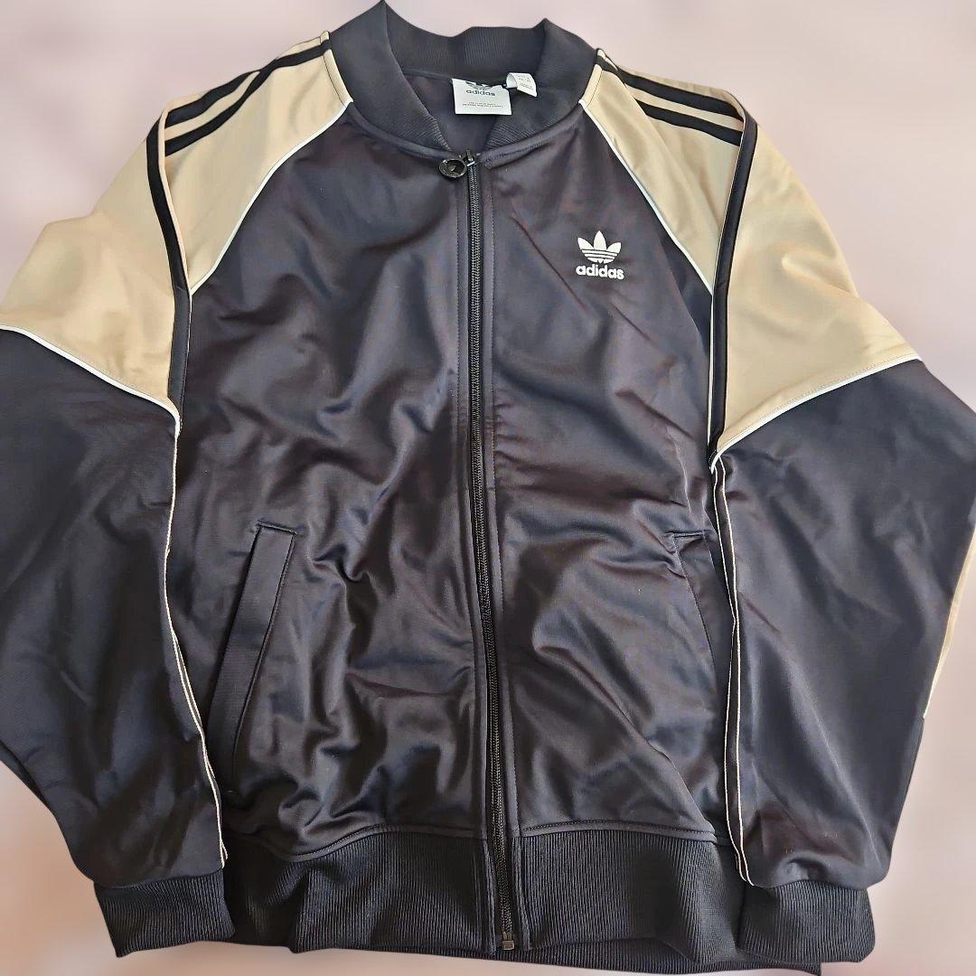 アディダス　adidas　セットアップ　ジャージ　上下　　ユニセックス　Mサイズ