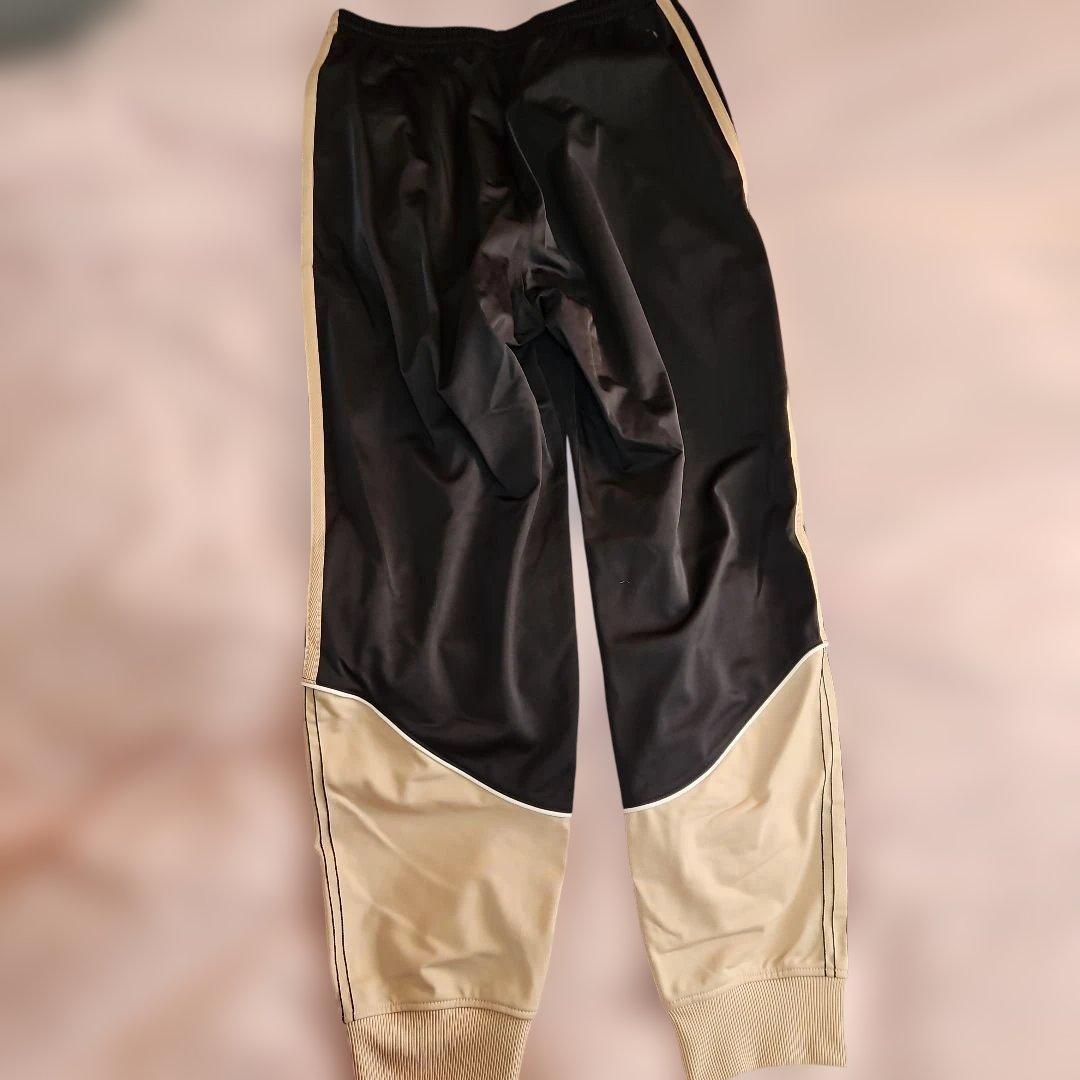 アディダス　adidas　セットアップ　ジャージ　上下　　ユニセックス　Mサイズ