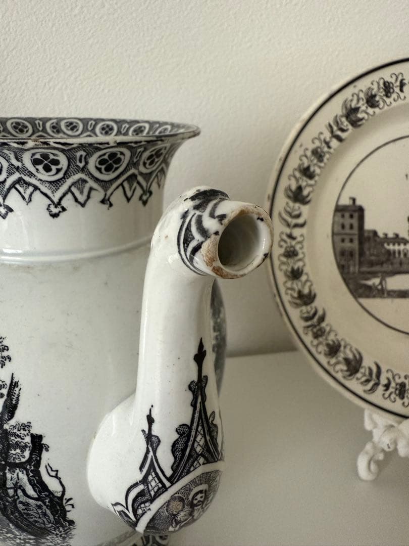 アンティーク　カフェティエール　ファイアンスフィーヌ　クリームウエア　グリザイユ