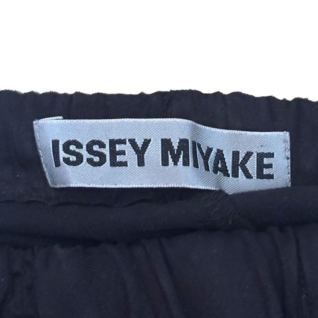 ISSEY MIYAKE イッセイミヤケ 変形シャーリングパンツ サイズ2