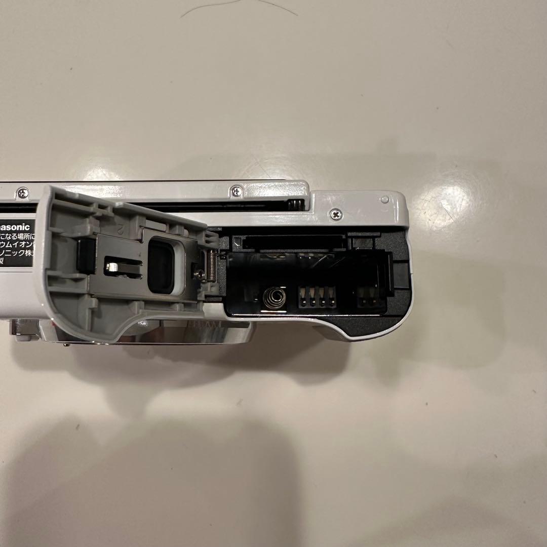 デジタルカメラ LUMIX GF6