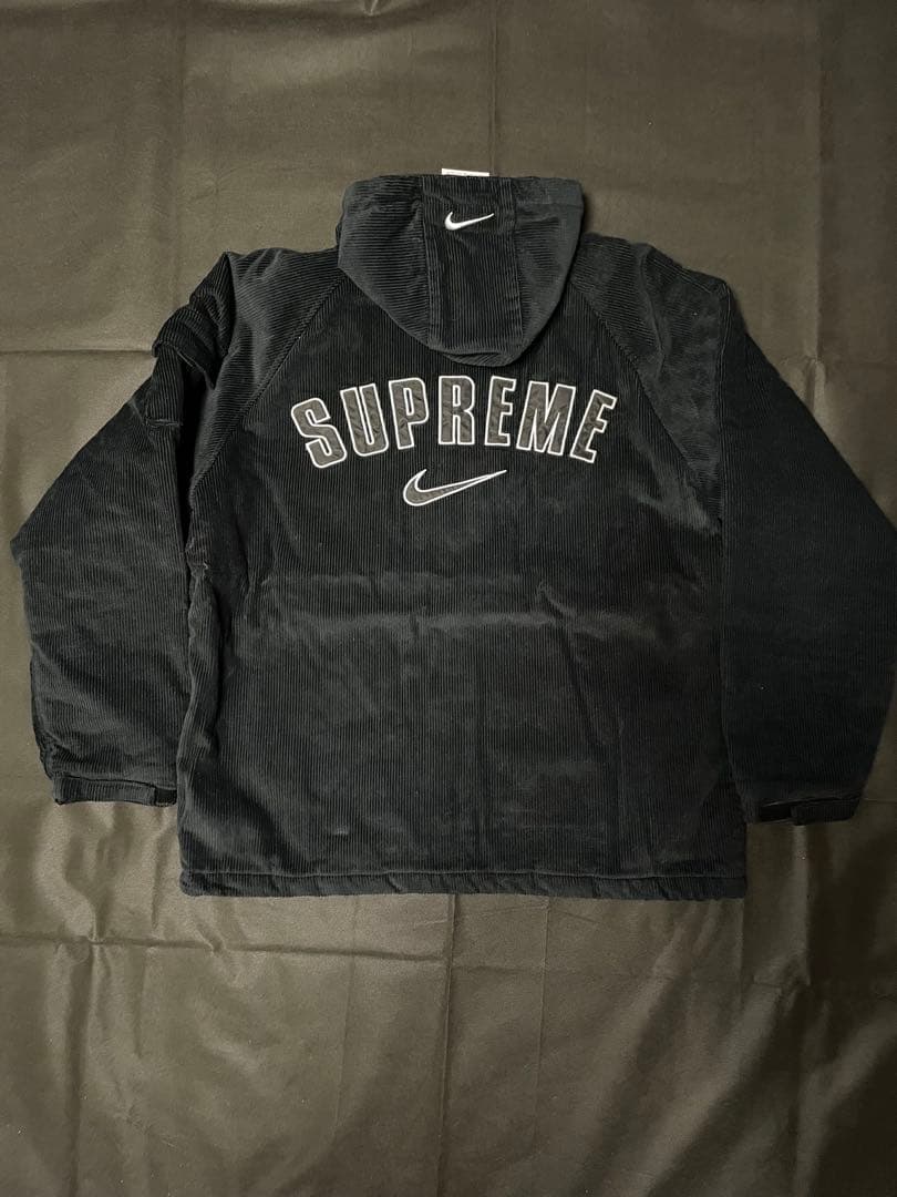 ★極美品！タグ付き　NIKEジャケット　フード付き　コート