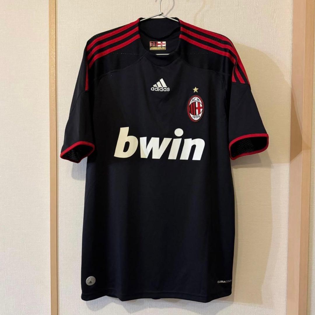 【ほぼ新品】ロナウジーニョ 09/10 ACミラン ユニフォーム 3rd