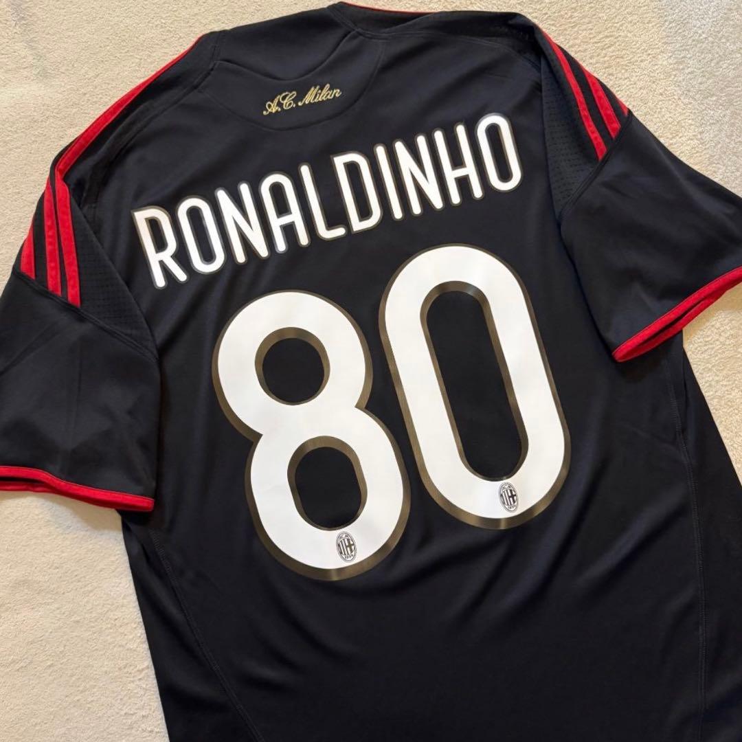 【ほぼ新品】ロナウジーニョ 09/10 ACミラン ユニフォーム 3rd