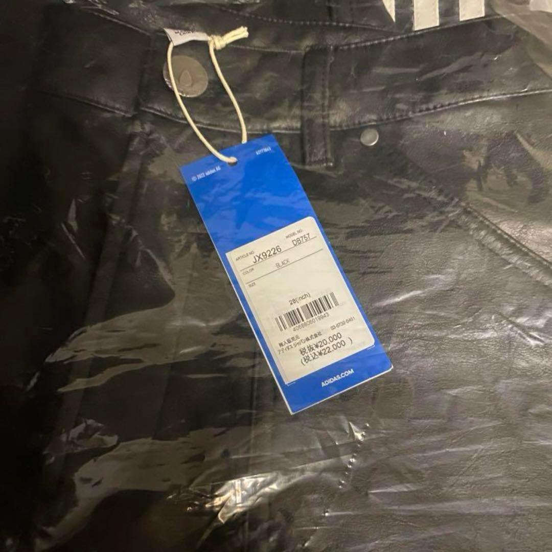 adidas フェイクレザーパンツ　28インチ