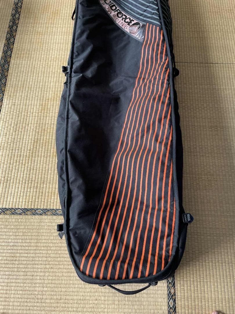 Liquid Force キャスター付ボードケース 190 スノボ/サーフ