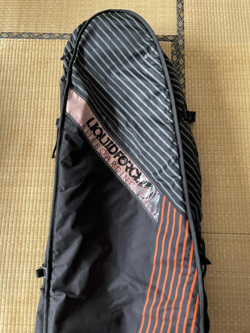 Liquid Force キャスター付ボードケース 190 スノボ/サーフ